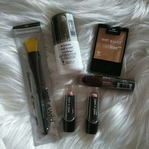 Wet and wild makeup bundle